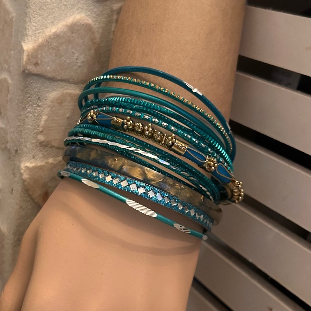 Ethnic Design Multi Bangle Set